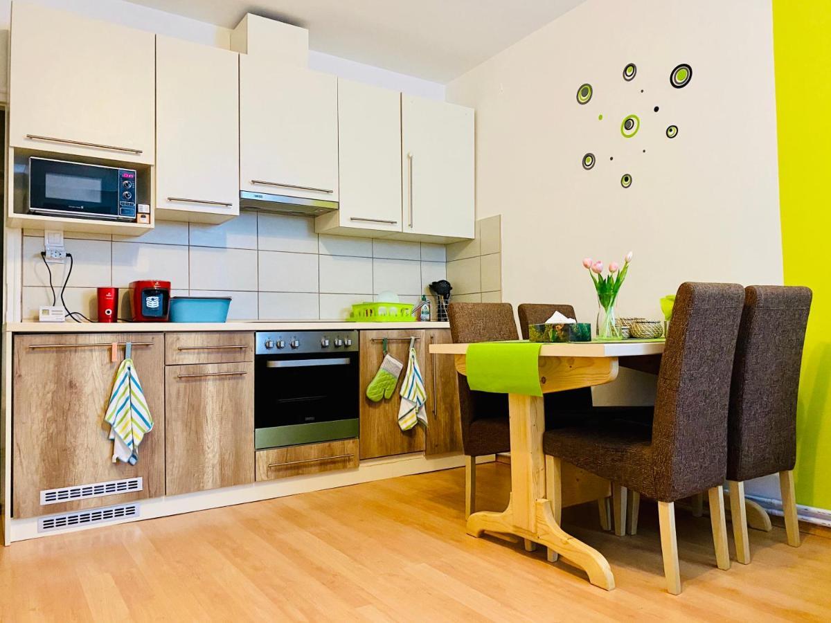 Kalvaria Apartman Szeged Exterior photo